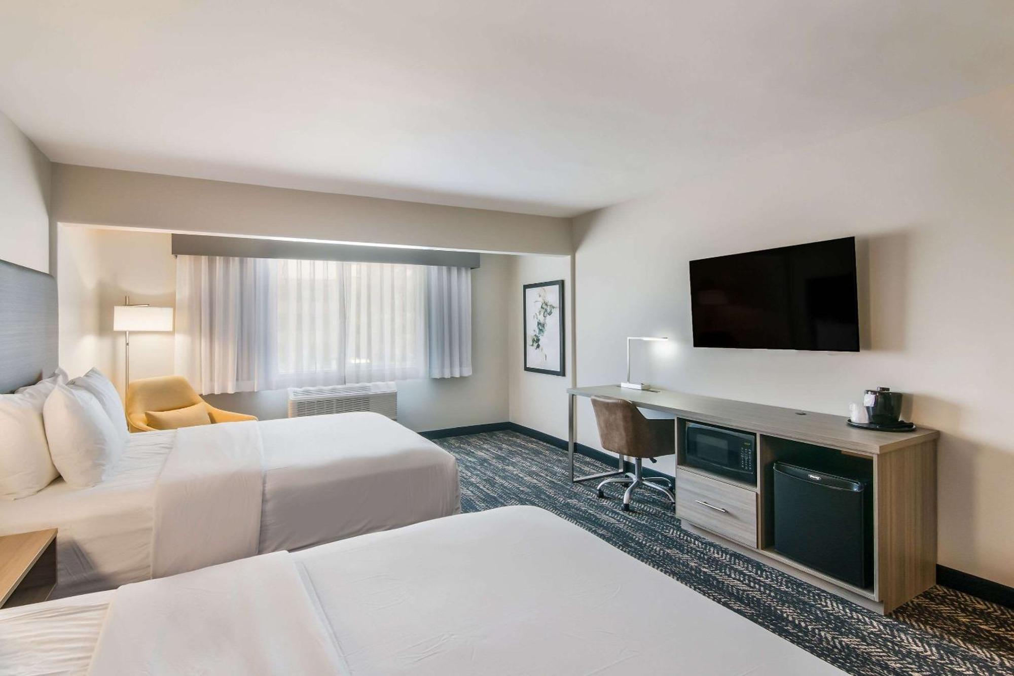 Hourglass Hotel, Ascend Hotel Collection Bakersfield Bagian luar foto