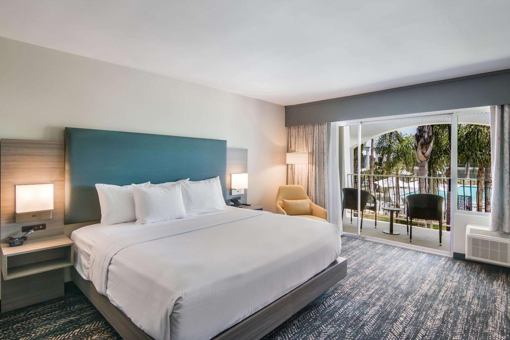 Hourglass Hotel, Ascend Hotel Collection Bakersfield Bagian luar foto