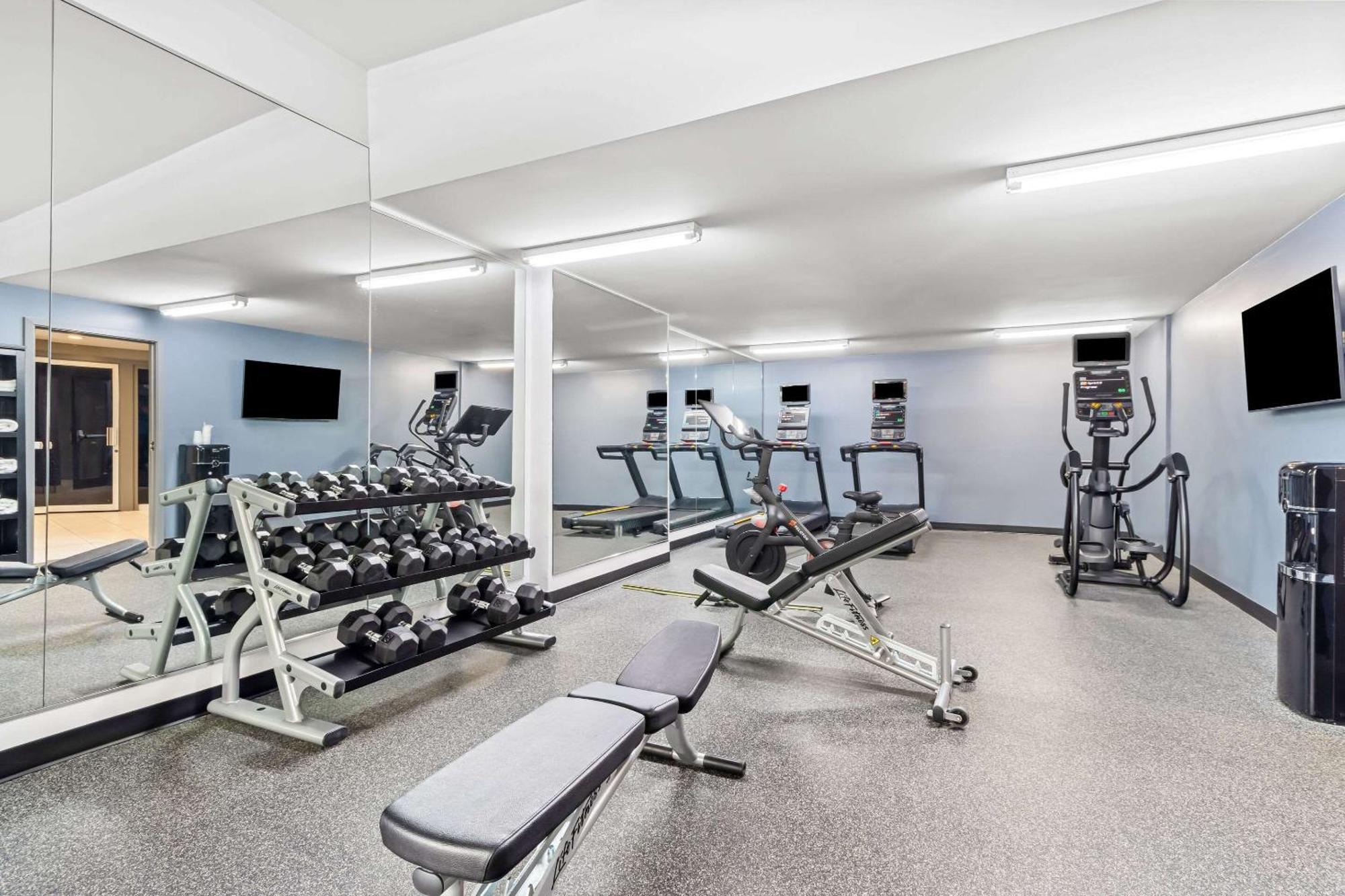 Hourglass Hotel, Ascend Hotel Collection Bakersfield Bagian luar foto